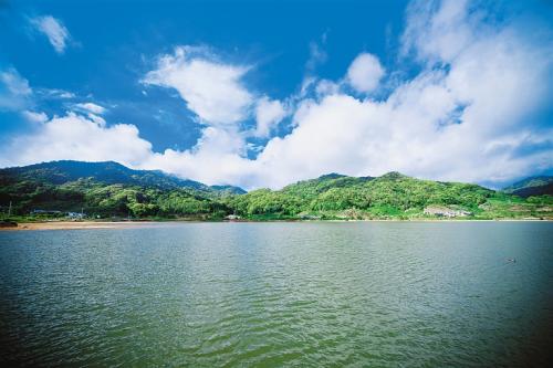 致命的空气及k线图解暴露了世界污染最严重的城市之一的贫富分歧