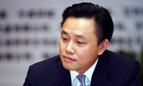 国美零售投资关系总监李虹4月1日在香港向媒体透露 国美零售创始人黄光裕将于明年出狱回归