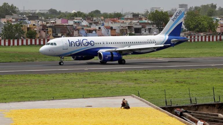 由于飞行员短缺IndiGo取消了30多个航班