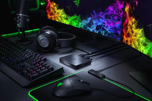 Razer为飘带制作了带自拍灯的网络摄像头