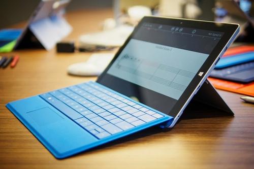 微软取消的Surface Mini平板电脑出现在泄露的图像中