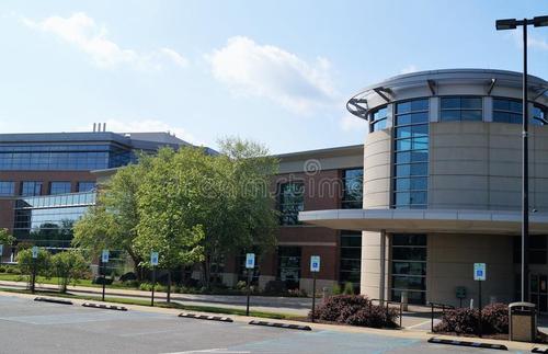  Indianola医疗设施组合包括两个医疗办公楼