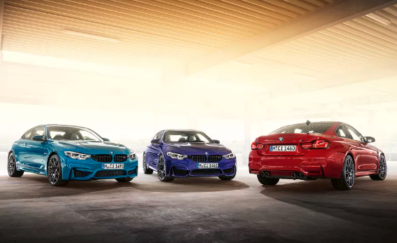 这款车简称为2020 BMW M4 M Heritage版 它特别尊重德国汽车制造商内部的内部性能部门