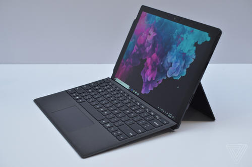 带有Intel Corei5和键盘的Microsoft Surface Pro6