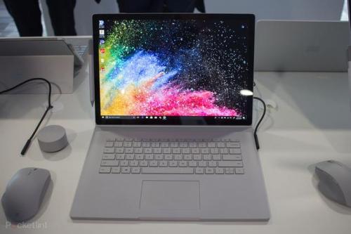 微软终于修复了困扰Surface Book 2的Windows 10错误