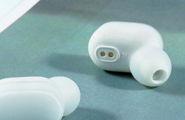 小米的AirDots看起来像AirPods 售价不到40新元