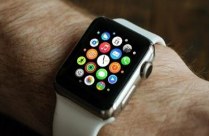 苹果打算提高新款Apple Watch屏占比