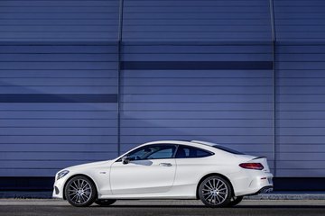 Mercedes-AMG C43 Coupe 2019英国评论