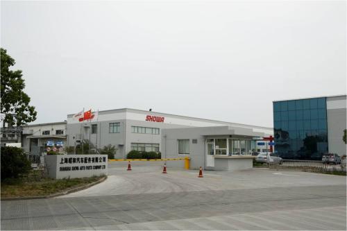 丹尼斯麦克布赖德零件厂的困境首先由当地新闻台KSLTV突显