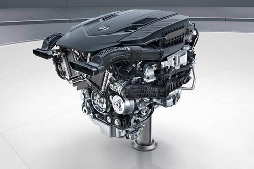 佩刀基本上将使用迈凯轮塞纳的强大双涡轮V8发动机