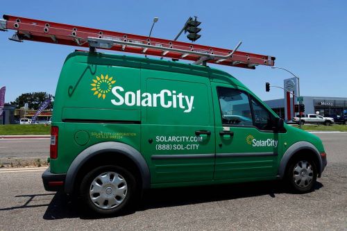 英国和欧洲的客户都可以订购SolarCity汽车