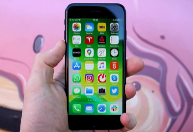2月28日苹果可能会在3月举行活动以推出具有5G功能的低成本iPhoneSE