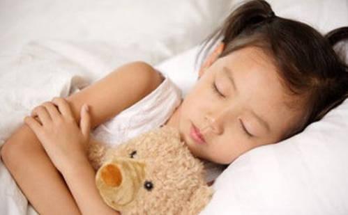 宝宝轻度贫血会导致入睡困难？