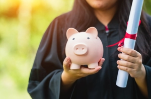 牛津大学宣布为研究生提供新的全额奖学金