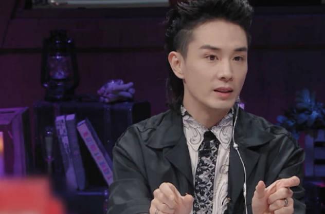 李承铉认为感情中成熟度比年龄更重要