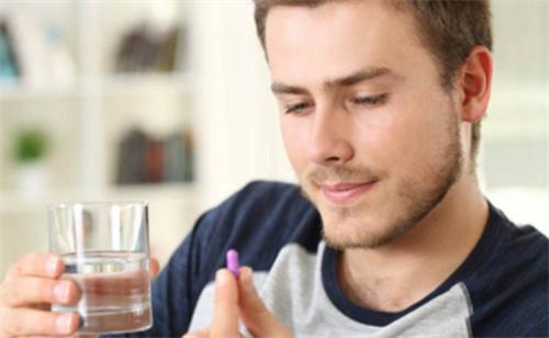 男性服用男性避孕药后可能会产生哪些不良反应（导致不孕）