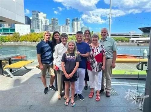 马云现身澳大利亚，西湖边结下的缘份延续43年