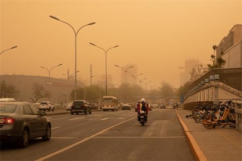 沙尘暴又来了，植树造林不管用吗？什么原因