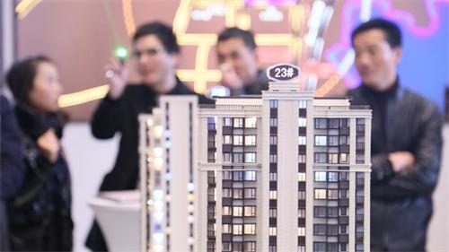 评级机构称中国房地产市场现企稳迹象，销售有望恢复