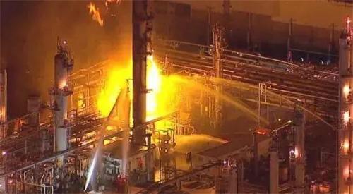 山东鲁西化工厂爆炸致5死1伤1失联，具体原因正在调查