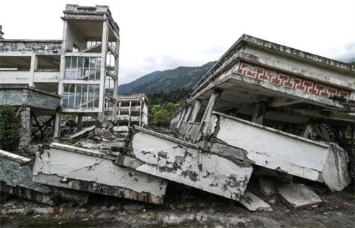 汶川大地震十五年：缅怀逝者，致敬重生的奇迹