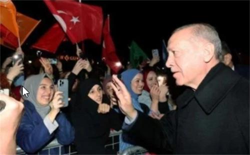 土耳其总统选举进入第二轮投票，埃尔多安未能在第一轮获得过半选票