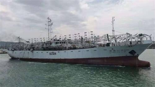 中国籍远洋渔船倾覆，39名船员失联，搜救工作紧张展开