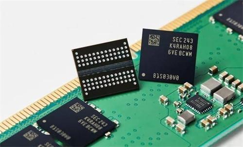三星启动12纳米DDR5 DRAM大规模生产，降低功耗提高晶圆生产力