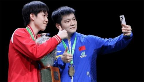 马龙宣布生涯重要决定，刘国梁谈论乒乓球世乒赛奖金
