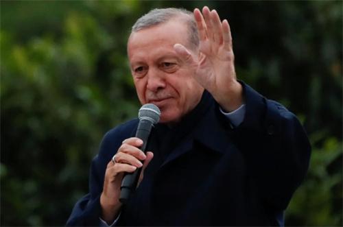 土耳其总统选举：埃尔多安连任成功，外国领导人纷纷祝贺