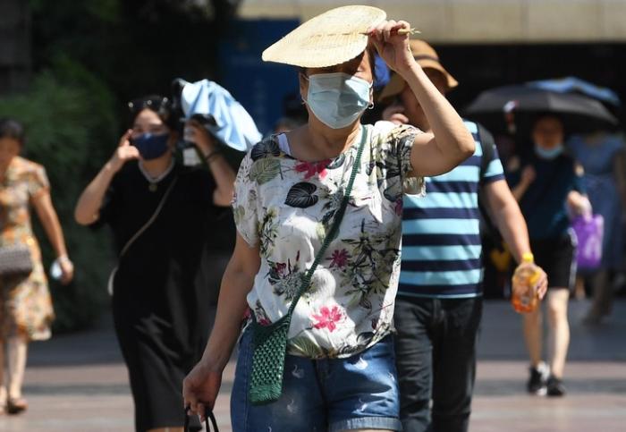 广西高温天气持续，体感温度超过50℃成热议话题