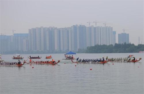 2023年中国龙舟公开赛在永州冷水滩潇湘平湖盛大举行
