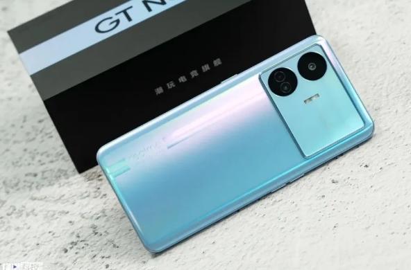 1TB存储手机降价！realme GT Neo5 SE和Redmi Note 12 T，你更倾向于哪款？