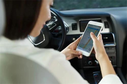 网约车有序退出市场 不能只有“暂停键”