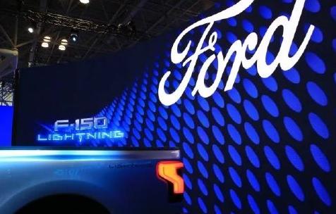 福特董事长：目前电动汽车尚不能与中国竞争