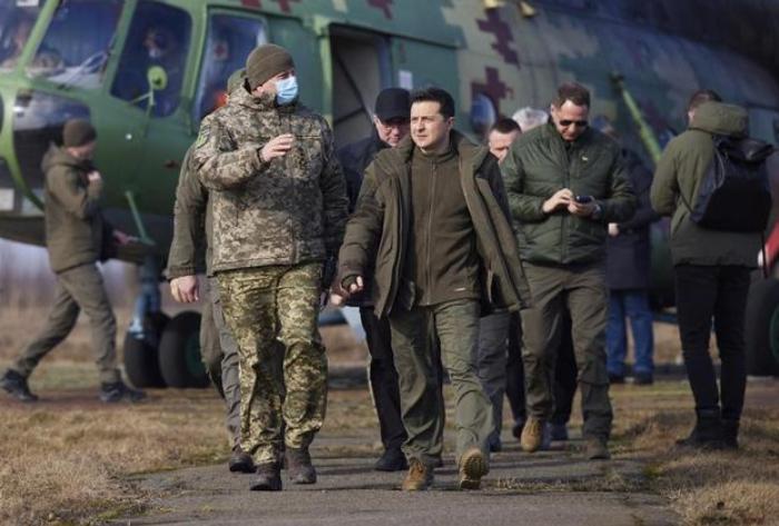 瓦格纳雇佣兵首领声称部队进入俄罗斯，指责俄罗斯国防部长—标题更好的选择
