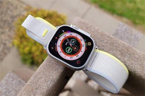 苹果计划在2026年商用MicroLED屏，Apple Watch Ultra或成首款搭载设备