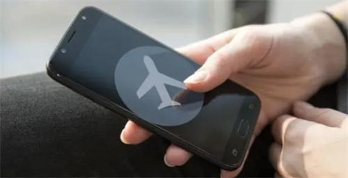 谷歌申请新专利：乘坐飞机时手机可以自动开启飞行模式