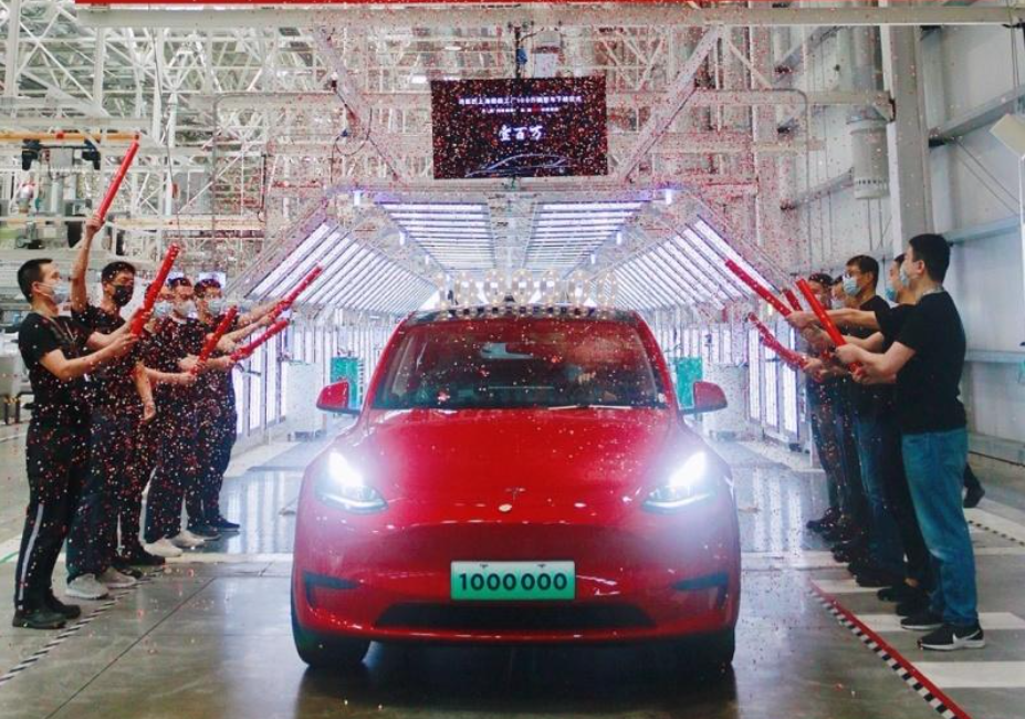 不到40秒下线一台车 特斯拉上海工厂刷新最高记录