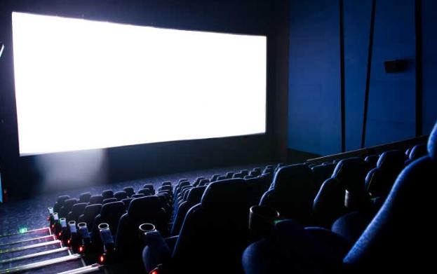 电影院的按摩椅成争议焦点：多数网友表达不喜，是否能将其移出？