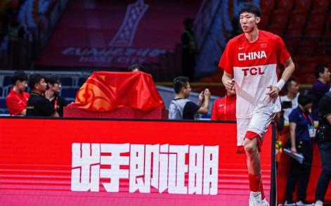 中国男篮 请让想赢球的人上场