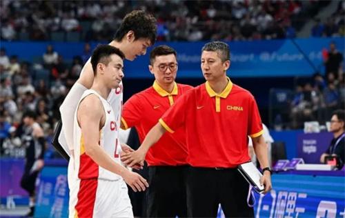 中国男篮大胜韩国晋级四强 比赛过程如何