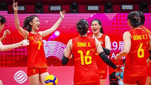 中国女排横扫日本夺冠 3比0战胜日本卫冕金牌