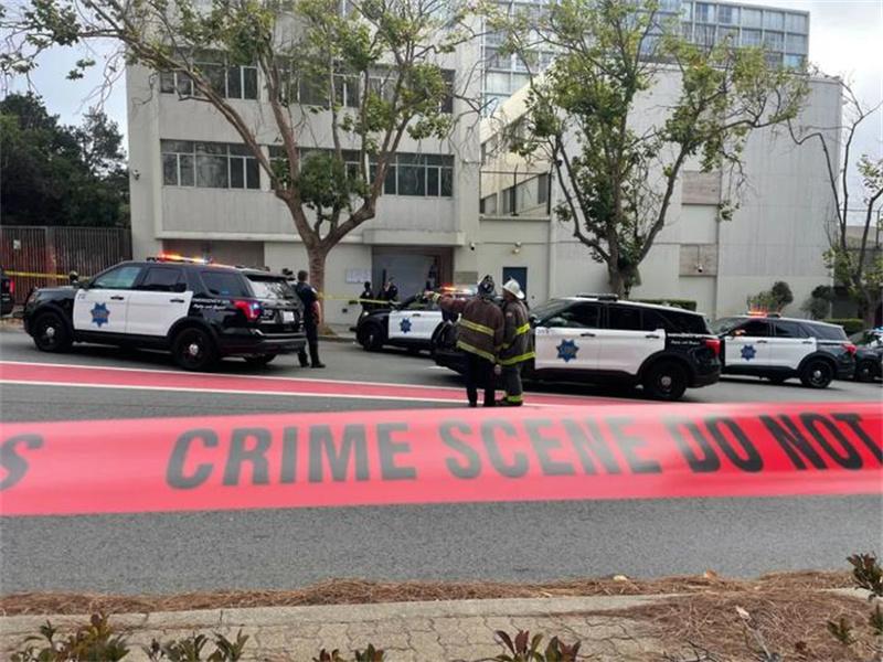 旧金山警方击毙冲闯袭击中国驻旧金山总领馆的嫌疑人