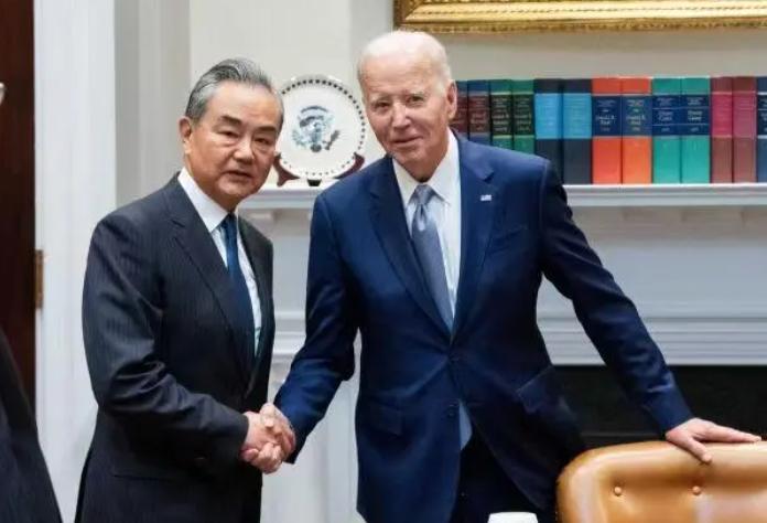 中美关系稳中求进：王毅会晤拜登，共商合作之道