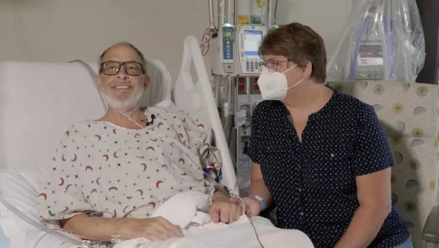 猪心脏移植手术第二例：患者6周后不幸离世，医学界探讨挑战