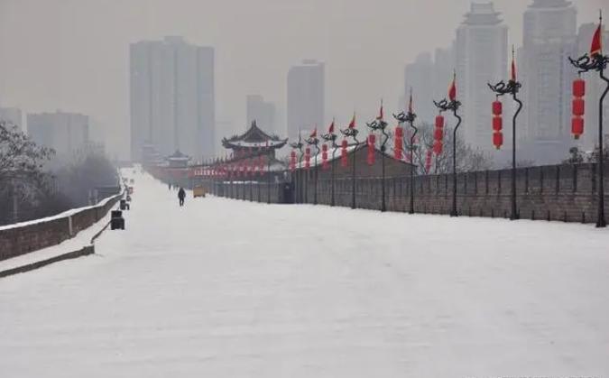 西安冬季雷电：大自然的冬季震撼秀