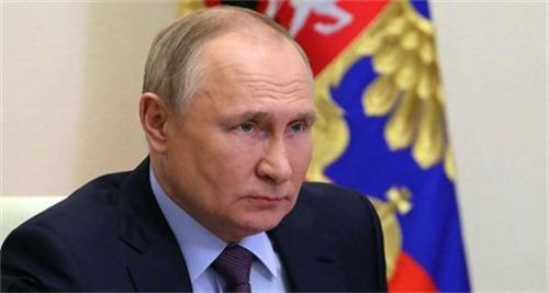普京：俄罗斯拒绝集团对抗 遵守平等互利原则