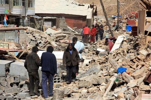 地震致青海32人遇难 2人失联 地震造成甘肃多少人遇难