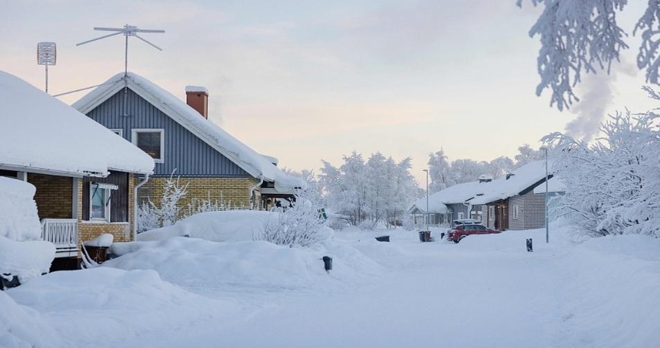 北欧寒流袭来，瑞典陷入零下40摄氏度寒潮，交通受阻